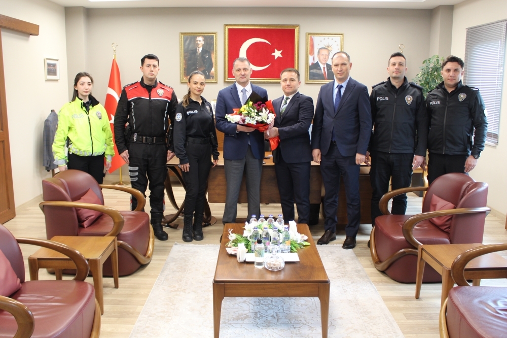 Vali HAKTANKAÇMAZ'a Polis Haftası Ziyareti